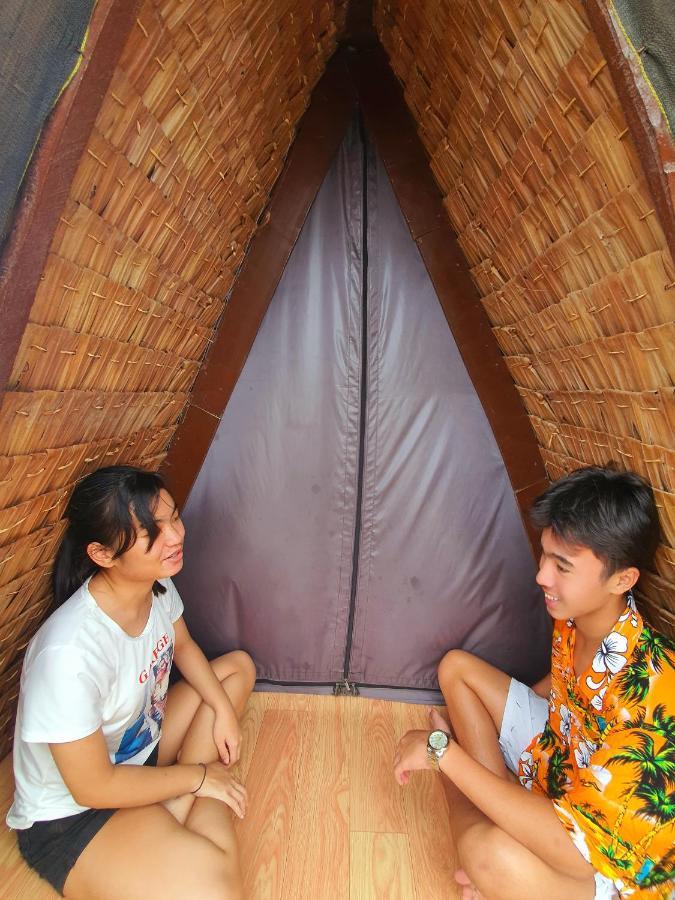 Calatagan'S Bahay Kubo - With Beach Access Batangas Exterior foto